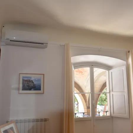 Il Portico - To Go 5terre La Spezia