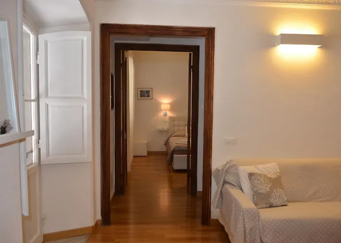 Il Portico - To Go 5terre * 斯培西亚